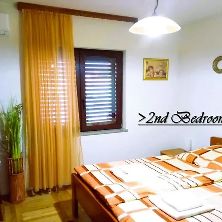 House White Stone Split *