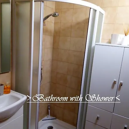 House White Stone Split Apartman Podstrana