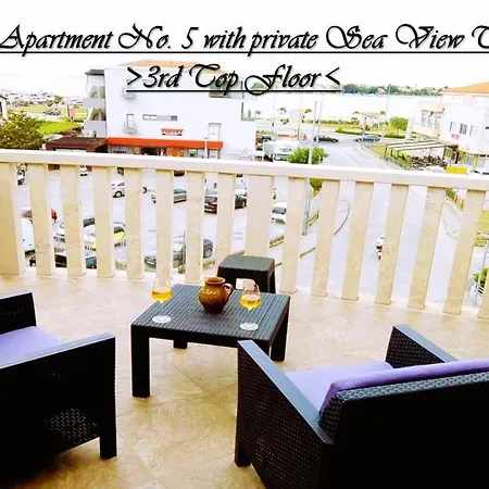 House White Stone Split