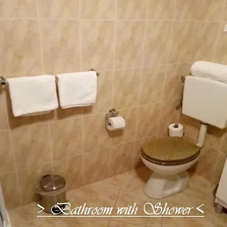 House White Stone Split * Podstrana