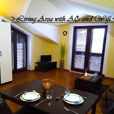 Appartement House White Stone Split
